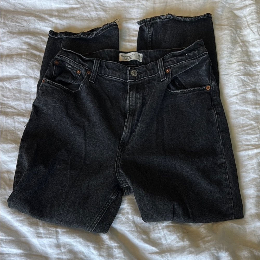 Abercrombie Ankle Straight Ultra High Rise Black Jeans